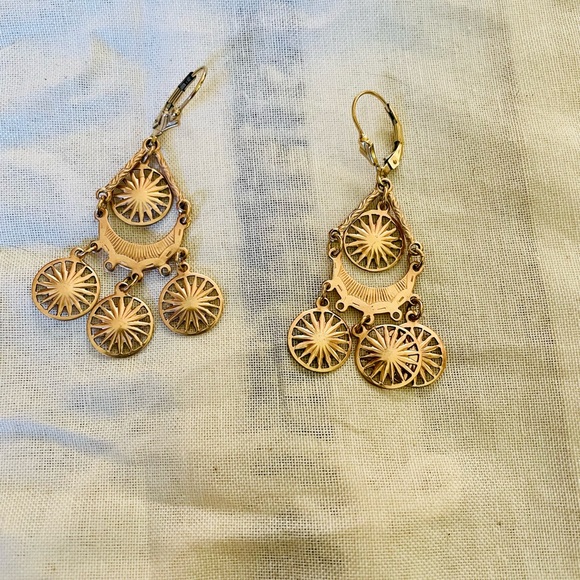 Vintage Rose Gold Filled Dangle Lever Back earrings. Pristine. - Picture 1 of 4